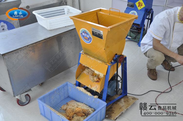 GY-SF-850B型加厚帶壓板式紅薯刷粉機